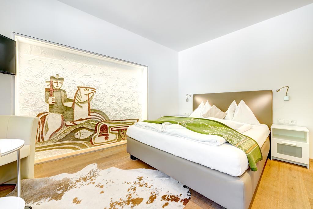Hotel Luen ブラント エクステリア 写真